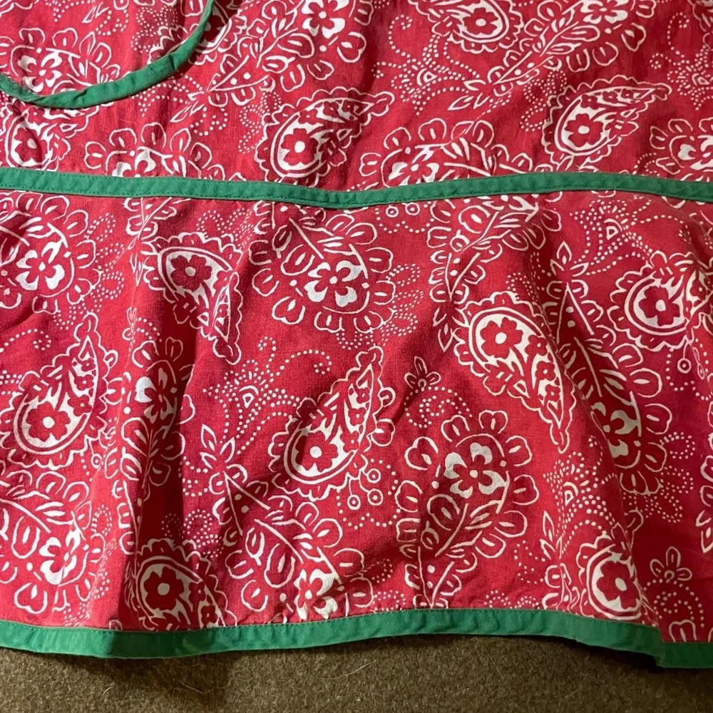 Bandana fabric vintage handmade apron with green trim